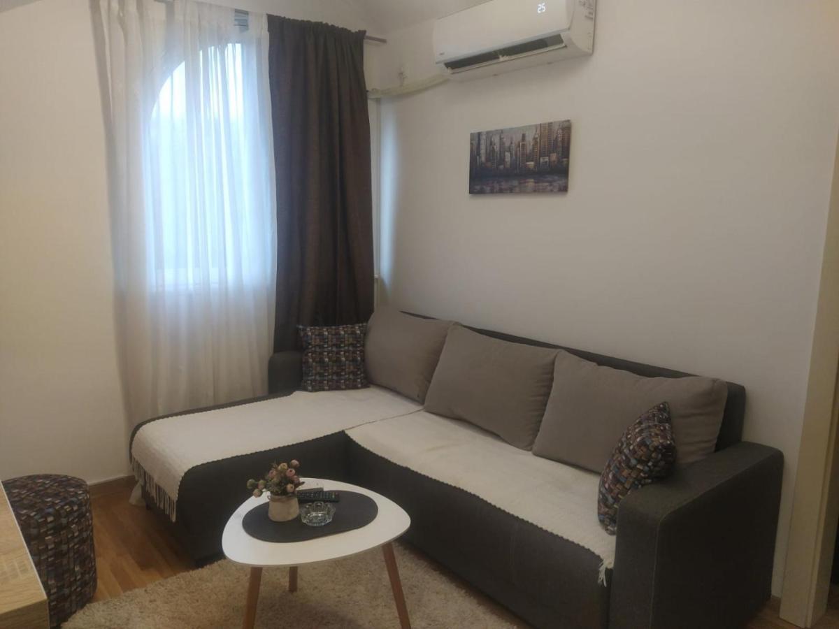 Ferienwohnung Talija Apartman Vrnjačka Banja Exterior foto